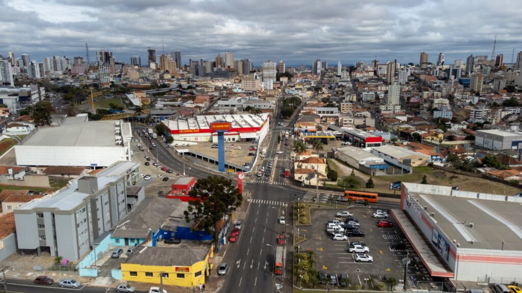 estrutura e competências do IPLAN em Ponta Grossa