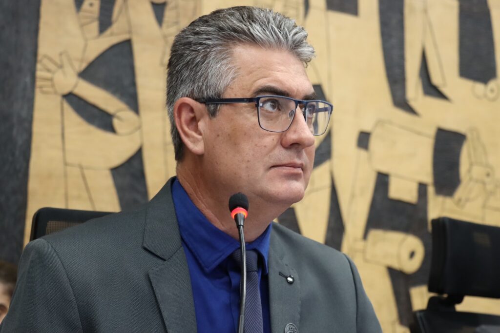 Julio Kuller fala sobre sabatina da secretária de Educação