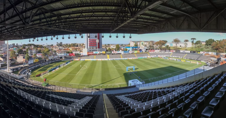 Último jogo do Operário tem ingressos gratuitos e meia-entrada com doação