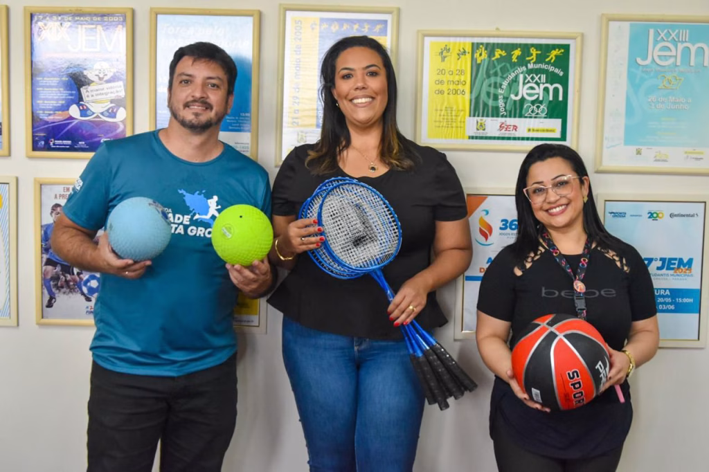 Instituições PcD de Ponta Grossa recebem materiais esportivos