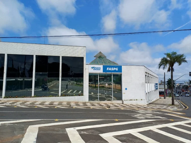 Ponta Grossa firma seis termos e destina R$ 10,6 milhões à assistência social em 2026