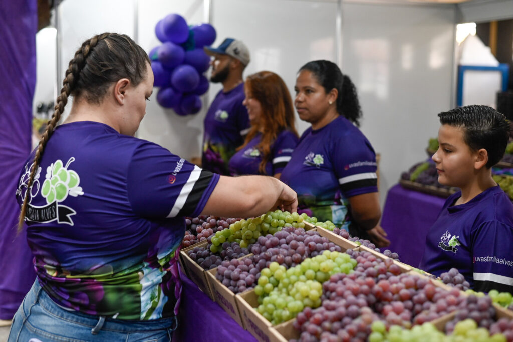 Caminhada da Uva reúne percurso de 3 km no Centro de Eventos neste domingo