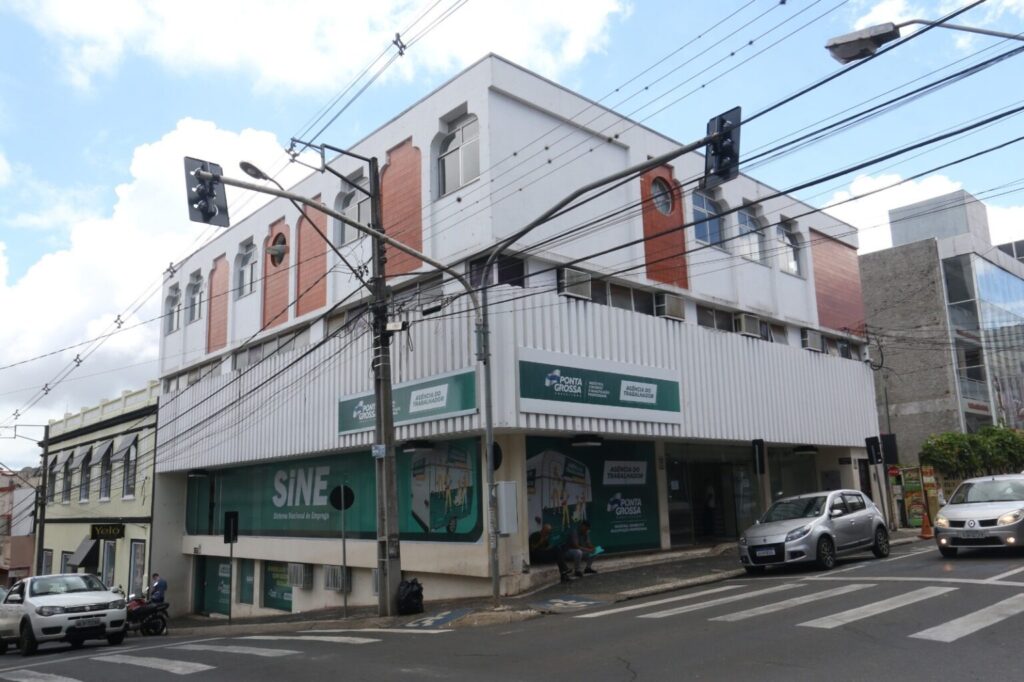 Agência do Trabalhador retoma atendimento ao público na segunda-feira (5)