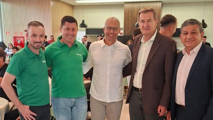 Sicredi confirma patrocínio ao Operário no lançamento do uniforme da temporada 2026