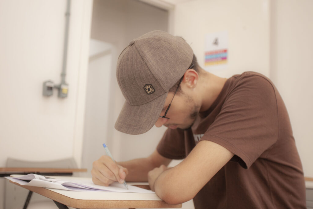 Eslin-UEPG abre matrículas para cursos de línguas até 14 de março