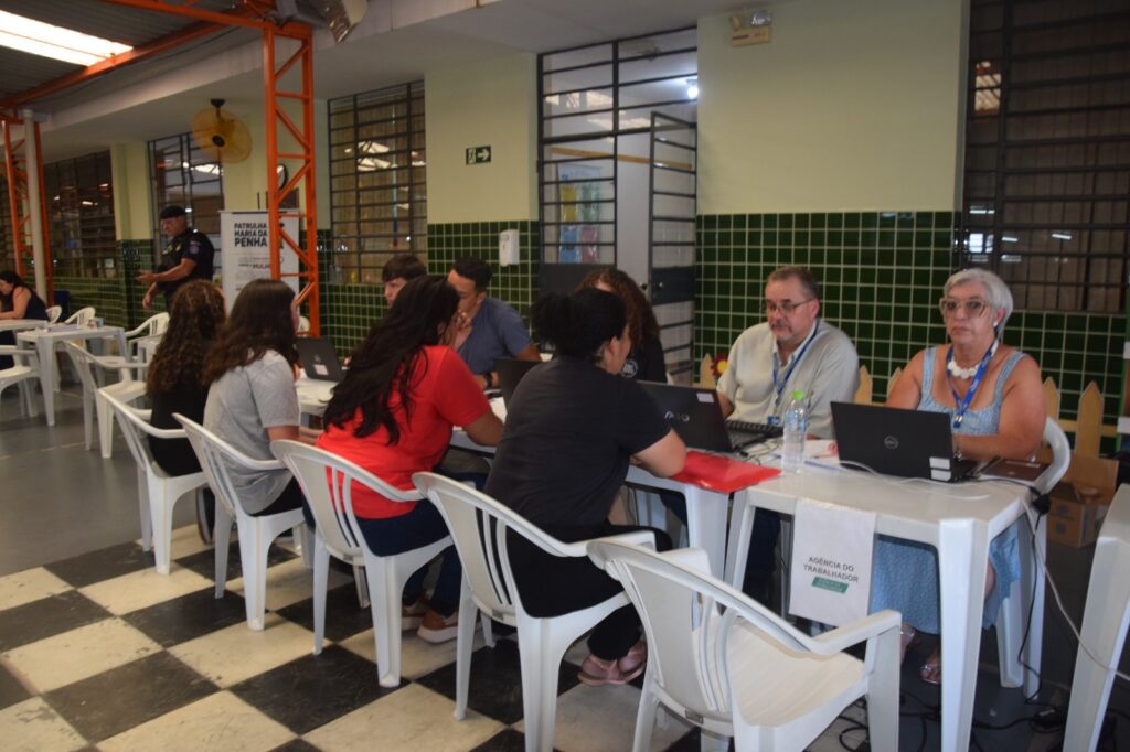 Agência do Trabalhador leva ação com vagas e qualificação à Vila Borato nesta sexta