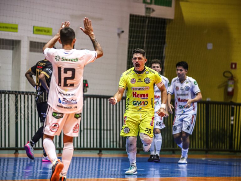 Contorno Futsal estreia com vitória por 5 a 1 na Série Bronze do Paranaense