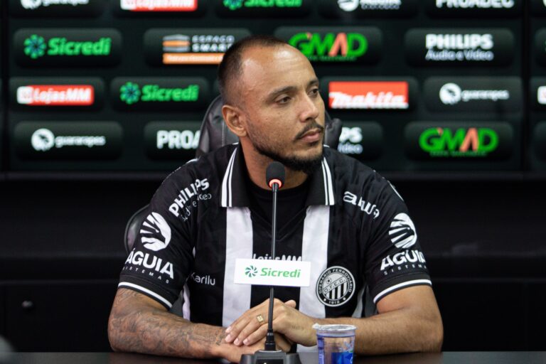 Felipe Augusto se emociona pelo retorno ao Operário e destaca foco para Copa do Brasil