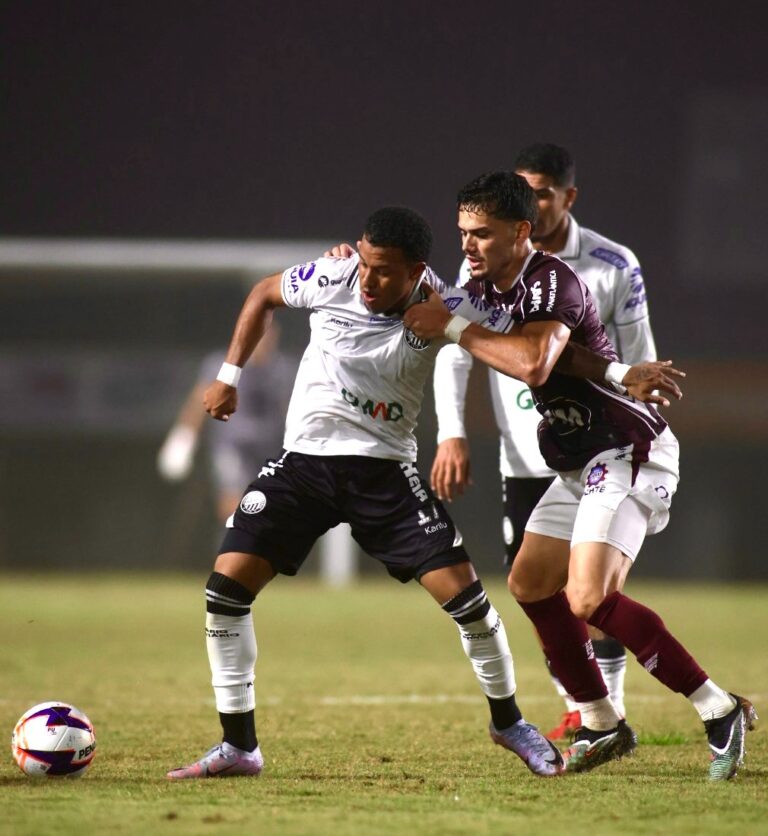 Operário empata com o Caxias na estreia da Copa Sul-Sudeste e novo goleiro se destaca