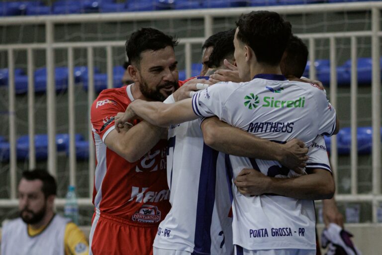 ACGF vence com goleada histórica e assume vice-liderança na Série Bronze