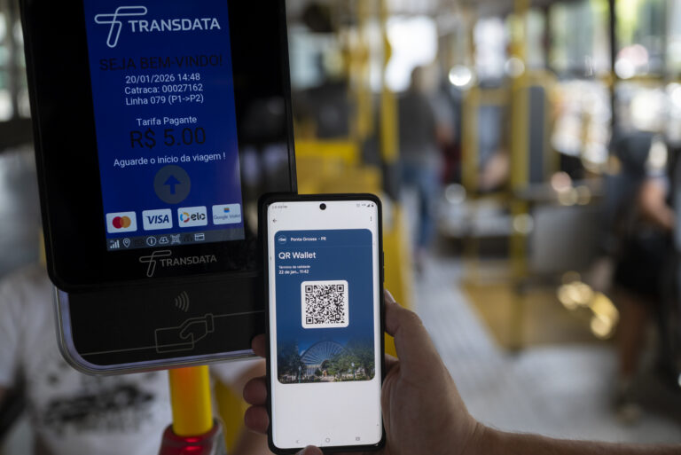 Erro em sistema da Transdata causa cobrança duplicada na integração do transporte coletivo