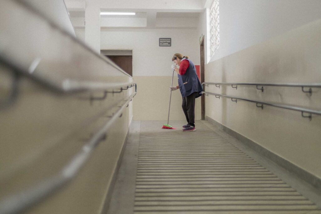 Reajuste para Agentes de Apoio da UEPG