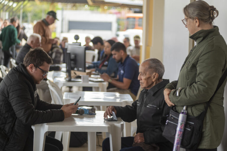 Serviços gratuitos chegam ao Gralha Azul nesta sexta (24); confira as atividades
