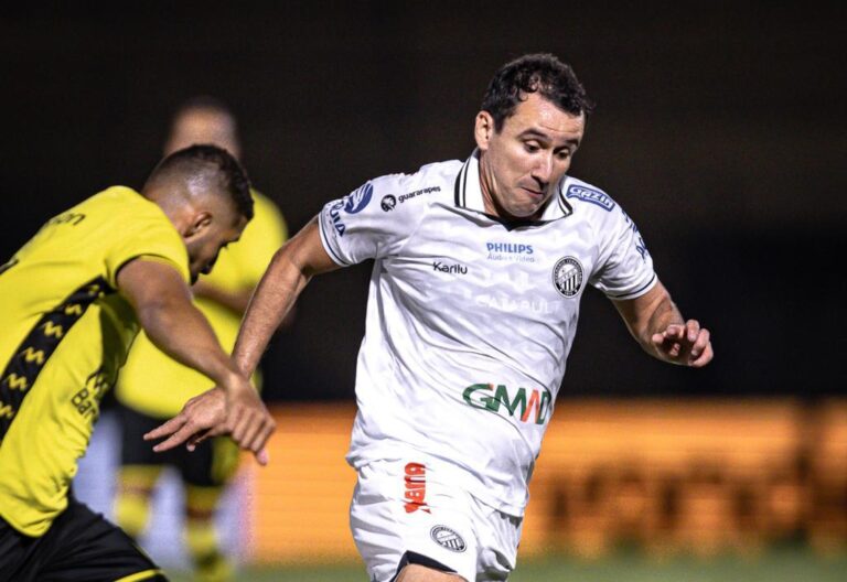 Pablo chega a 3 gols e 1 assistência em cinco jogos pelo Operário