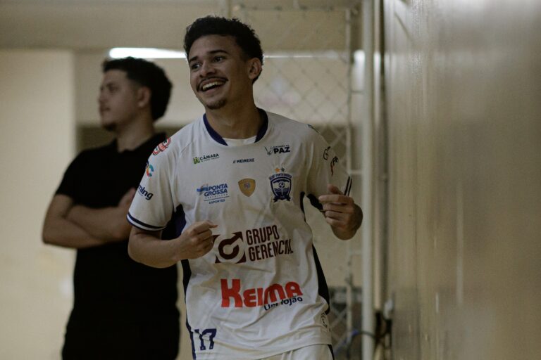 ACGF goleia por 13 a 0 e amplia invencibilidade na Série Bronze